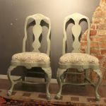 931 2032 CHAIRS